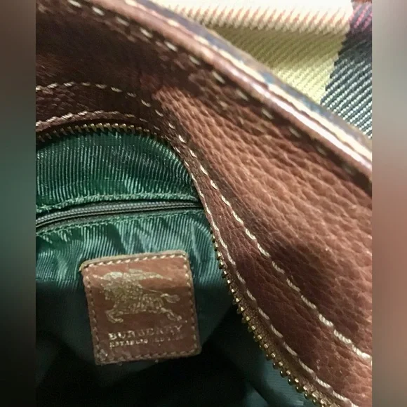 Burberry Bags - Picture 13 of 16